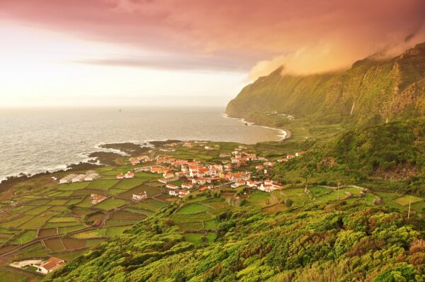 Sonnenuntergang über Faja Grande, Flores, Azoren, Portugal