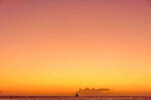 Segelschiff vor St. Georges, Grenada, Karibik