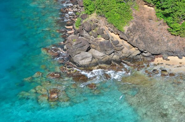 Strand auf Young Island, St. Vincent & Grenadinen, Kleine Antillen, Karibik