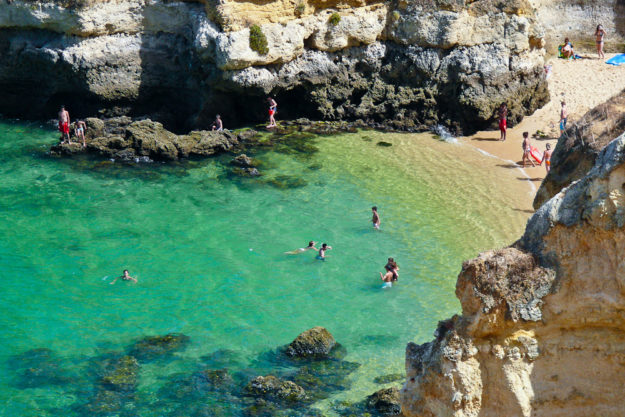 Strand von Praia do Camillo, Goldküste, Algarve, Portugal