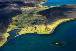 Insel in Kratersee, Veidivötn, Island