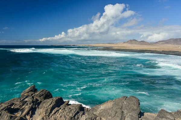 Punta del Tigre mit Blick auf Playa de Ojos, Fuerteventura