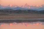 Kasachstan - Spiegelung der Pamir-Berge im Tuzköl See