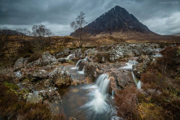 Schottland - Wasserfall am Buachaille Etive Mor