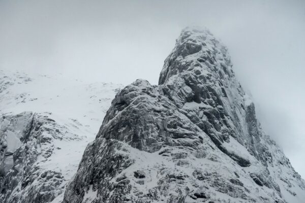 Lofoten 013 | Berge - und Schneelandschaft, Trollfjord im Winter, Norwegen