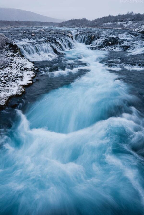 Island - Wasserfall Bruarfoss im Winter