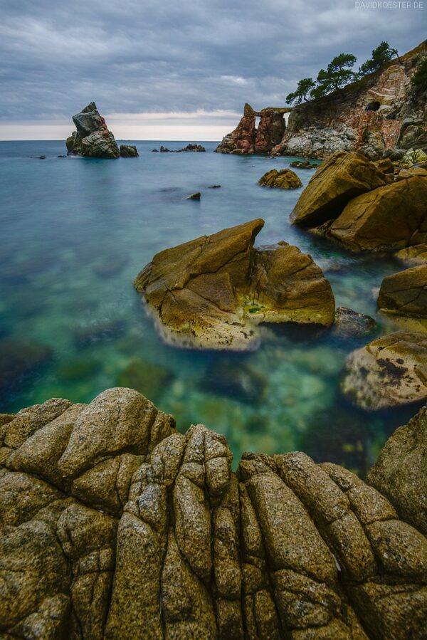 Spanien - Felsenstrand an der Costa Brava