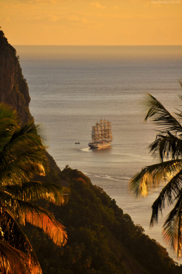 Karibik - Segelschiff vor St. Lucia