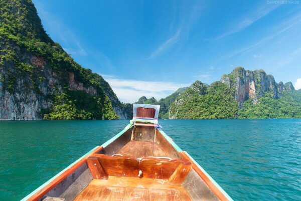 Longtail Boot auf Cheow Larn See, Khao Sok, Thailand