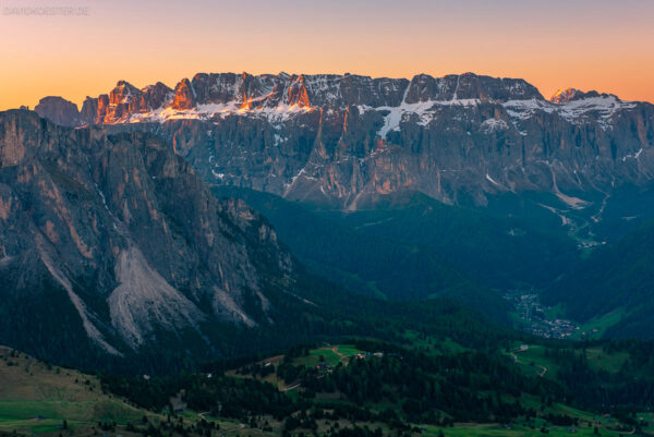 Dolomiten - Sonnenaufgang am Sellastock, Sellagruppe, Südtirol