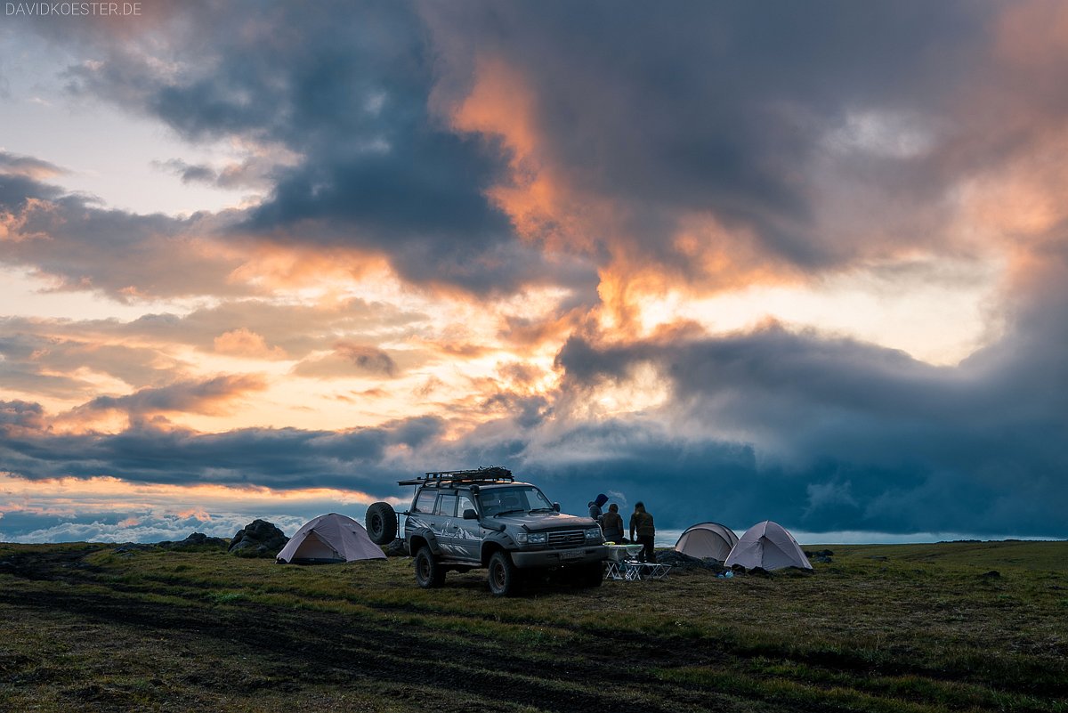 Kamtschatka Landschaft: Camping im NaturparkKlyuchevskoy