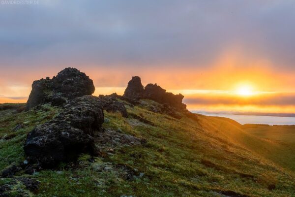 Kamtschatka Landschaft: Sonnenaufgang über Lavafeld im Hochland