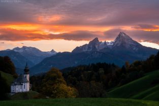 Deutschland - Kirche Maria Gern mit Watzmann, Berchtesgadener Land