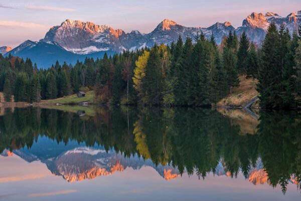 Deutschland - Spiegelung im Geroldsee