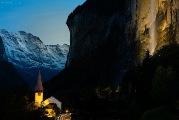 Schweiz - Staubachfall, Kirche und Mönch, Lauterbrunnen