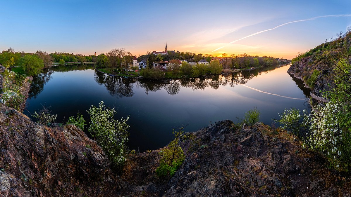 Halle Bilder - Panorama der Saale in Kröllwitz mit Porphyrufer