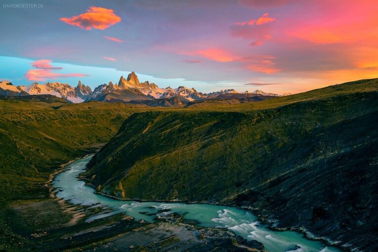 Patagonien - Canyon mit Fitz Roy und Cerro Torre