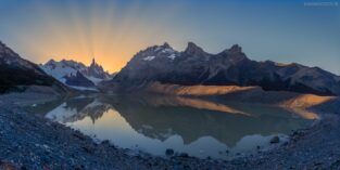 Panorama - Cerro Torre und Laguna Torre, Patagonien