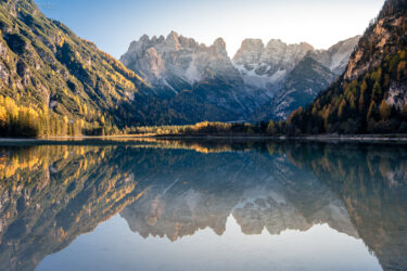 Dolomiten - Dürrensee mit Cristallo Gruppe, Höhlenstein