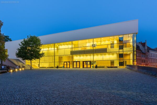 Halle Bilder - Audimax der Universität